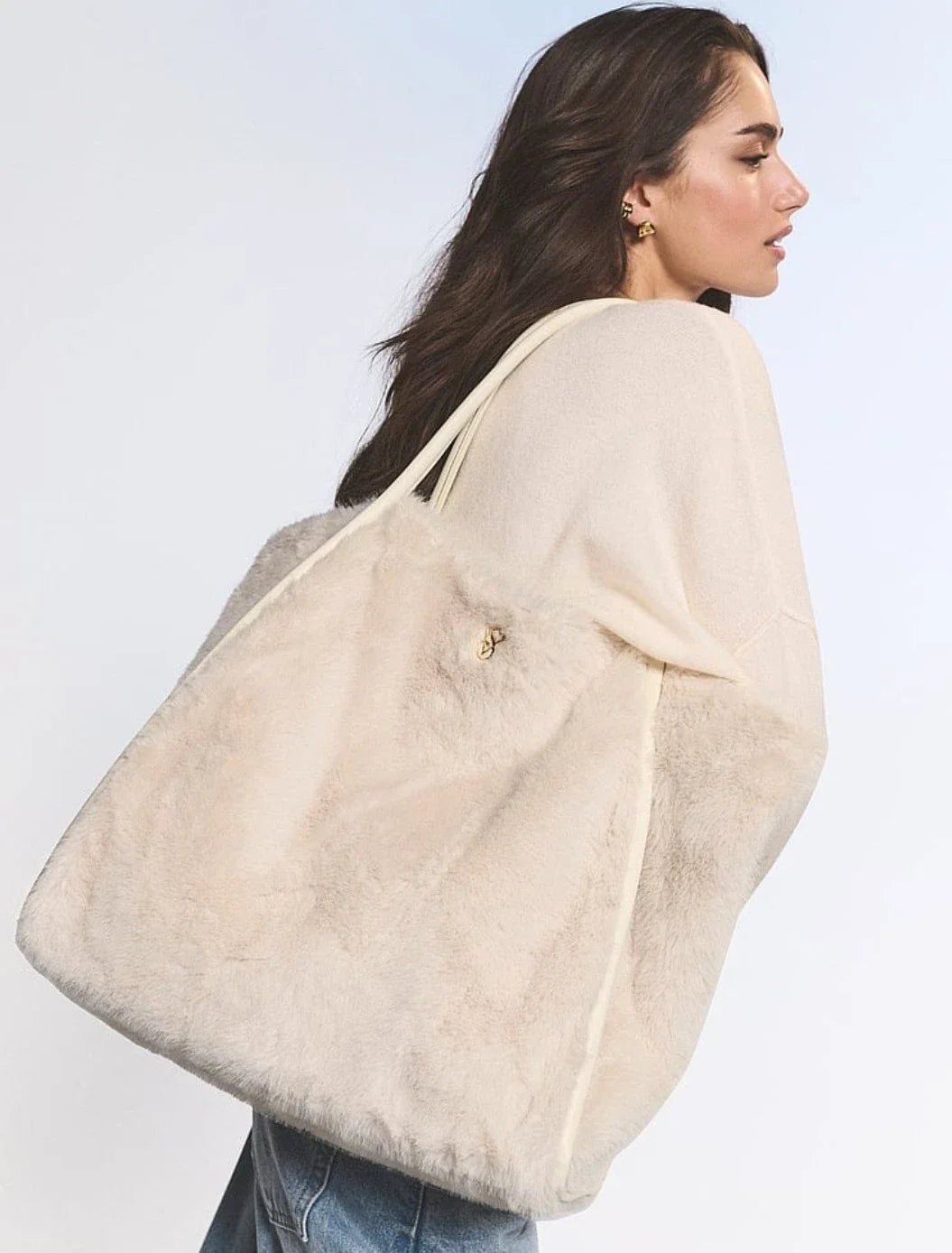 SECRET LUXE WHITE FAUX FUR TOTE TRAVEL GYM BAG SNAP CLOSE